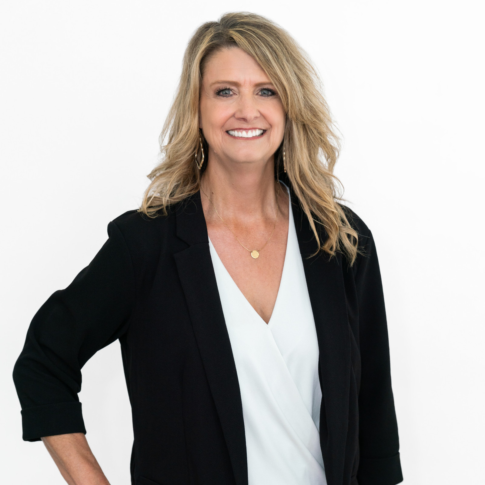 Wendy Rape - Magnolia Realty agent in Granbury, DFW, TX, US
