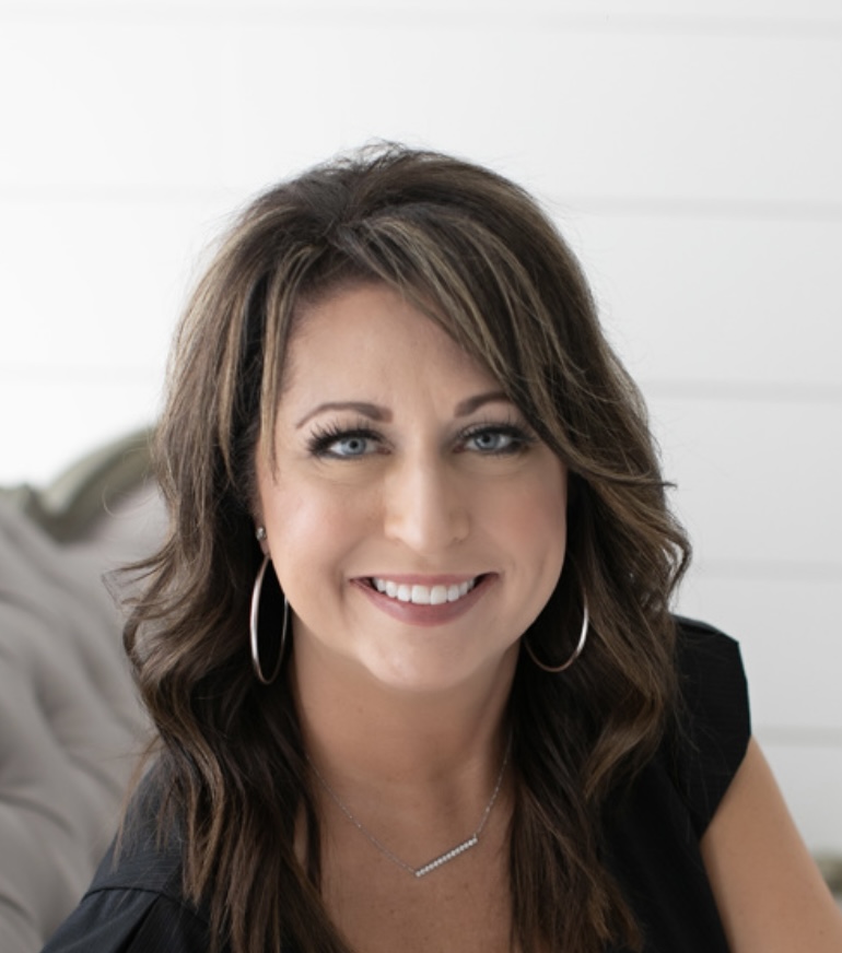 Headshot of Karen Sledge